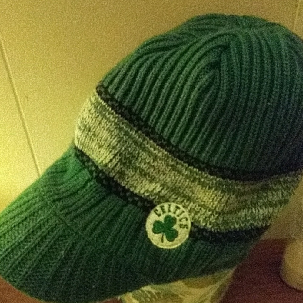 Official NBA Celtics Adidas hat w/ visor